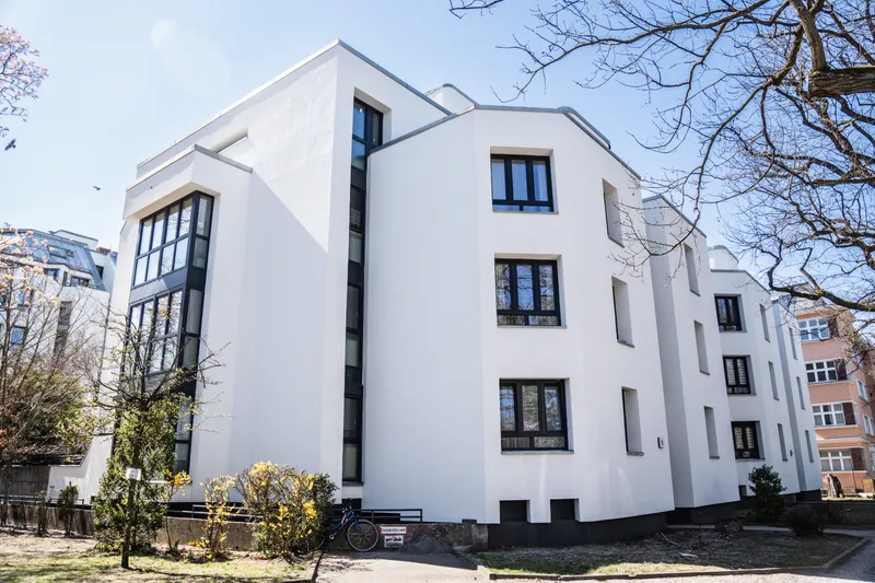Gepflegte 2-Zimmer-Wohnung in Charlottenburg — photo 1